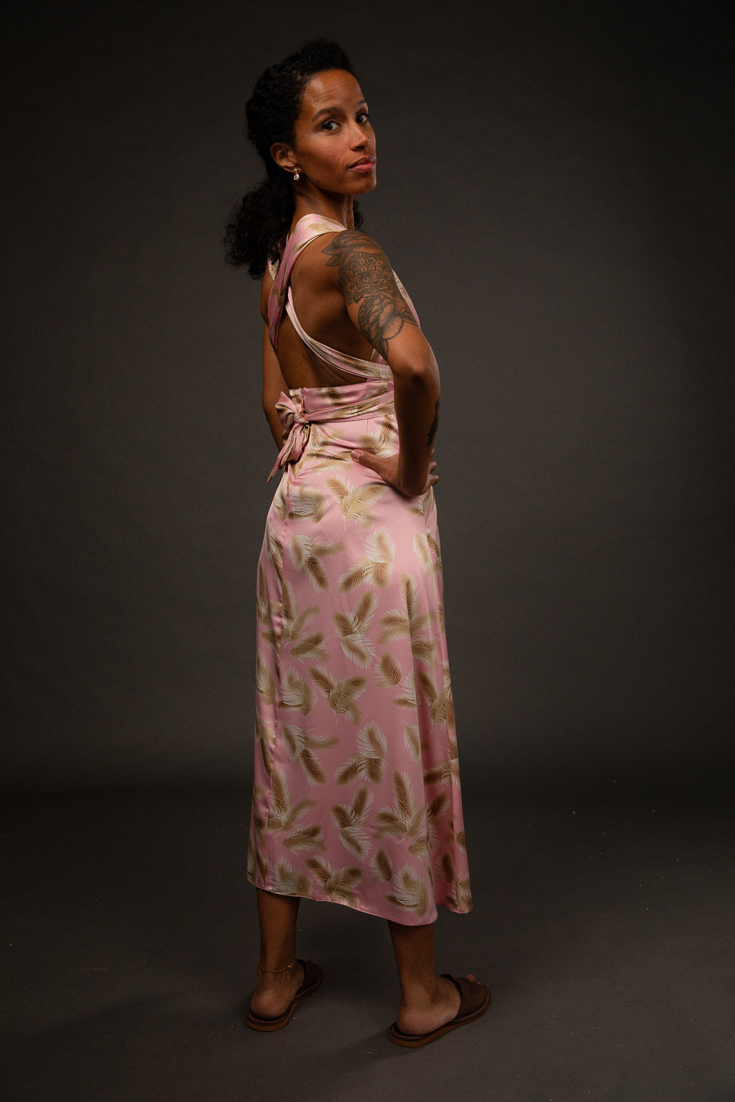 Versatile Multi-Tie  Dress - Pink feathers pattern